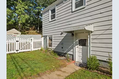 4 Ralph St, Medford, MA 02155 - Photo 17