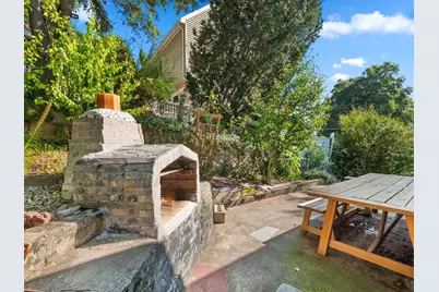 4 Ralph St, Medford, MA 02155 - Photo 37