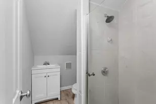 28 Windsor St, Everett, MA 02149 - Photo 33