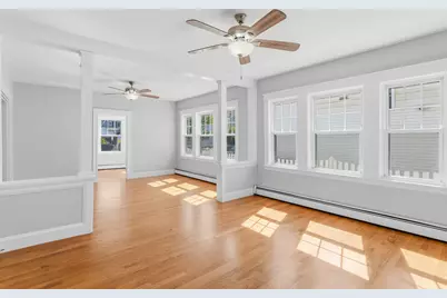 28 Windsor St, Everett, MA 02149 - Photo 5