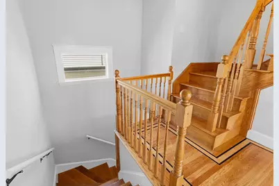 28 Windsor St, Everett, MA 02149 - Photo 15