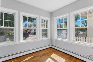 28 Windsor St, Everett, MA 02149 - Photo 13