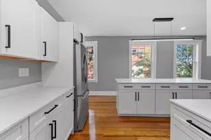160 Merrimack St, Lowell, MA 01852 - Photo 17