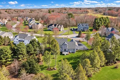 14 Iarussi Way, Medway, MA 02053 - Photo 39