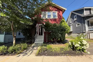 154 Pine St, Quincy, MA 02170 - Photo 1