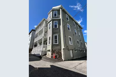8 White Ave, Brookline, MA 02467 - Photo 3