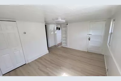 46 North Street, Lowell, MA 01852 - Photo 13
