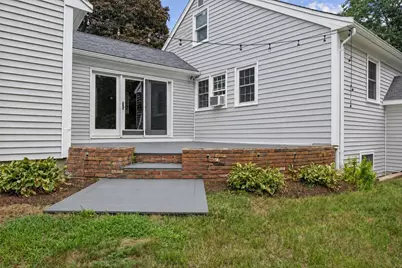 6 Crocker St, Middleborough, MA 02346 - Photo 35