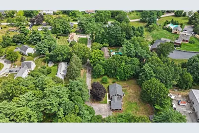 6 Crocker St, Middleborough, MA 02346 - Photo 37