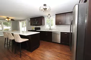 1 Cricket Ln, Worcester, MA 01602 - Photo 5