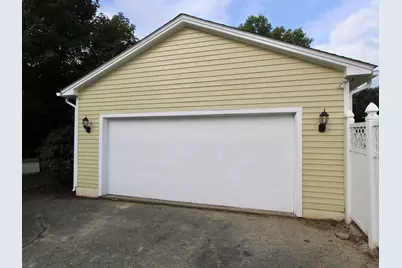 1 Cricket Ln, Worcester, MA 01602 - Photo 15