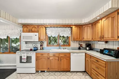 28 Dambrosio Rd, Lynn, MA 01904 - Photo 11