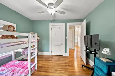 31 Lura St, Lowell, MA 01851 - Photo 27