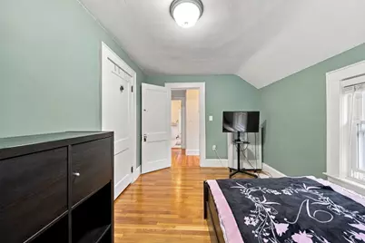 31 Lura St, Lowell, MA 01851 - Photo 21