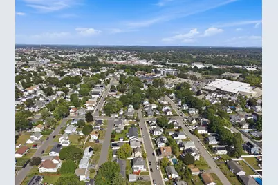 125 Upham St, Lowell, MA 01851 - Photo 29