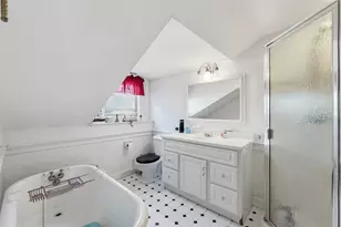 9 Waters St, Millbury, MA 01527 - Photo 23
