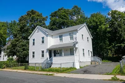 9-11 Richelieu St, Springfield, MA 01105 - Photo 15