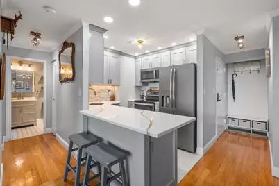 77 Adams St #1009, Quincy, MA 02169 - Photo 3