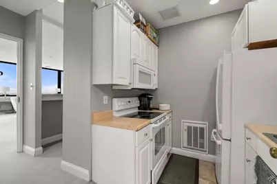 77 Adams St #1009, Quincy, MA 02169 - Photo 25