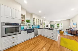 36 Oak St, Somerville, MA 02143 - Photo 5