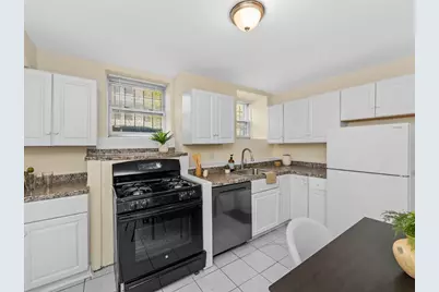 32A Glenville Avenue #32A, Boston, MA 02134 - Photo 7