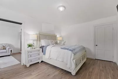 262 Oak Street, Clinton, MA 01510 - Photo 11