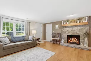 33 Westwind Rd, Andover, MA 01810 - Photo 5
