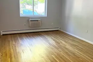 95 Maple St, Malden, MA 02148 - Photo 3