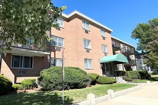 95 Maple St, Malden, MA 02148 - Photo 1
