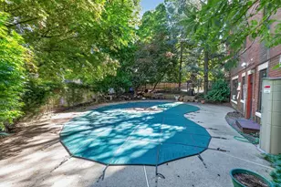 1945 Commonwealth Ave, Boston, MA 02135 - Photo 25