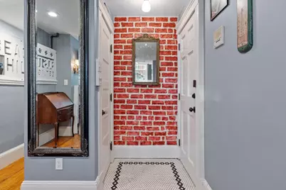 51 Revere St #1, Boston, MA 02114 - Photo 5