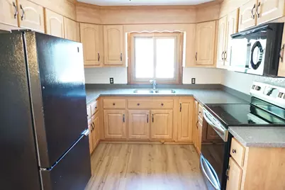 57 Llewellyn St, Lowell, MA 01850 - Photo 19