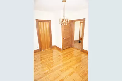 57 Llewellyn St, Lowell, MA 01850 - Photo 9