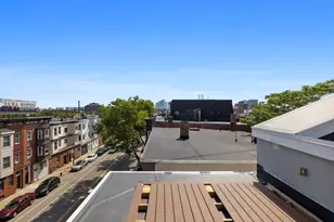 156 Chelsea St, Boston, MA 02128 - Photo 19