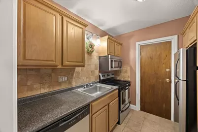 97 Colonel Bell Dr #1, Brockton, MA 02301 - Photo 11