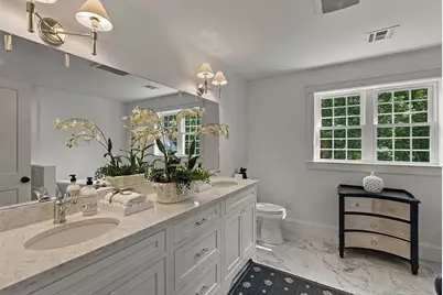 303 Chestnut St, North Andover, MA 01845 - Photo 27