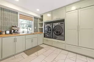 54 Checkerberry Ln, Framingham, MA 01702 - Photo 15