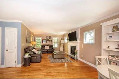 285 High Street, Pembroke, MA 02359 - Photo 21