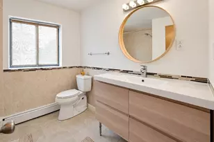27 Alpine St, Malden, MA 02148 - Photo 17