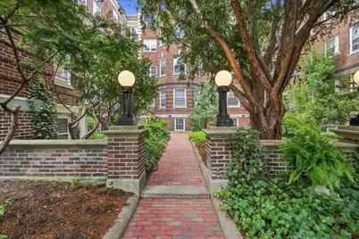 43 Linnaean #2A, Cambridge, MA 02138 - Photo 35