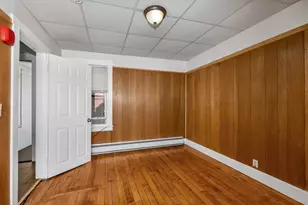313 Agawam St, Lowell, MA 01852 - Photo 9