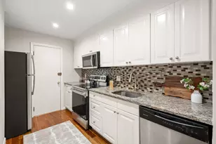 804 Centre St, Boston, MA 02130 - Photo 9