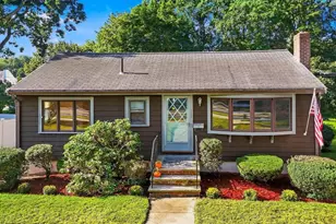 119 School St, Woburn, MA 01801 - Photo 1