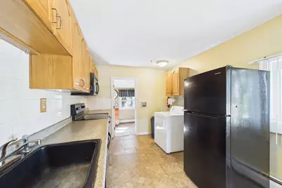 7 Bayview Ave, Fairhaven, MA 02719 - Photo 19