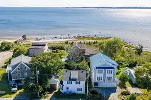 7 Bayview Ave, Fairhaven, MA 02719 - Photo 5