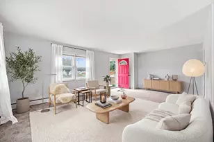 12 Park Ave, Holyoke, MA 01040 - Photo 5