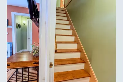 82 Smith Street, Greenfield, MA 01301 - Photo 29