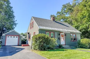 82 Smith St, Greenfield, MA 01301 - Photo 3