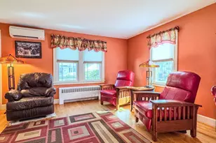 82 Smith St, Greenfield, MA 01301 - Photo 13