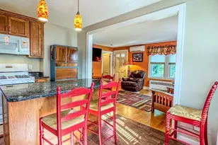 82 Smith St, Greenfield, MA 01301 - Photo 11